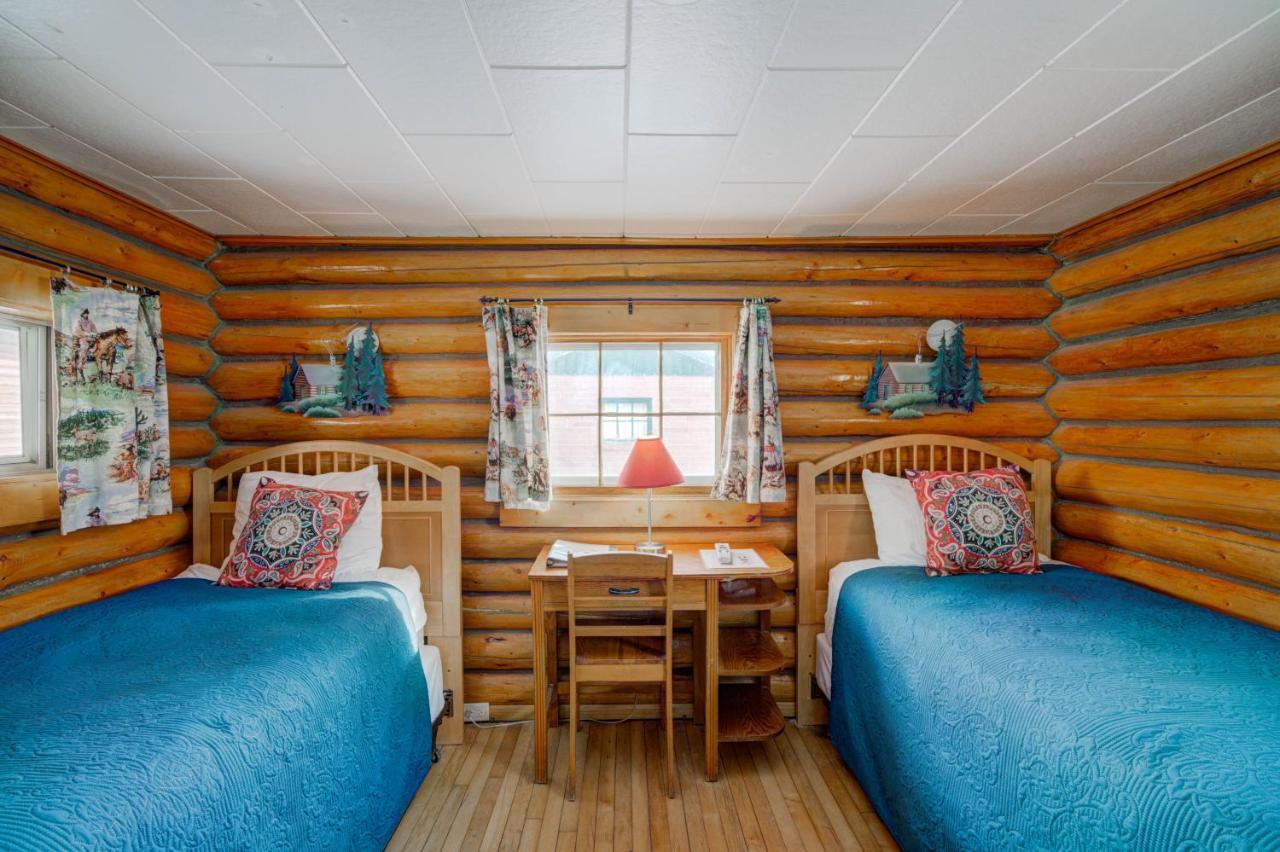 Sportsman'S Lodge Эннис Экстерьер фото