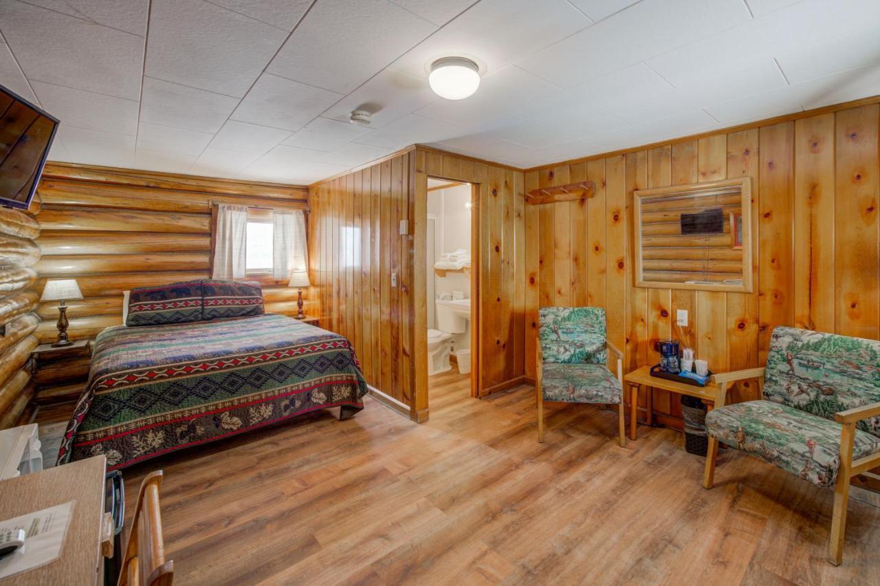 Sportsman'S Lodge Эннис Экстерьер фото