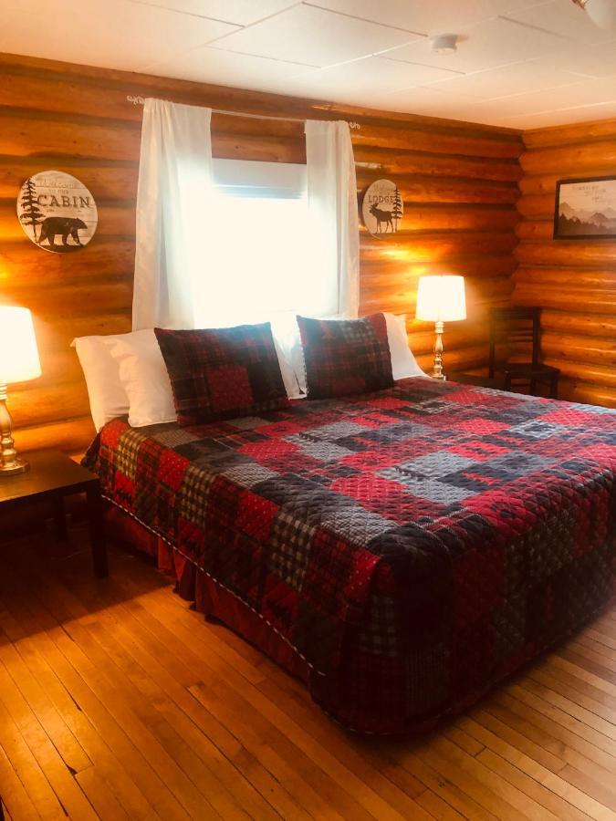 Sportsman'S Lodge Эннис Экстерьер фото