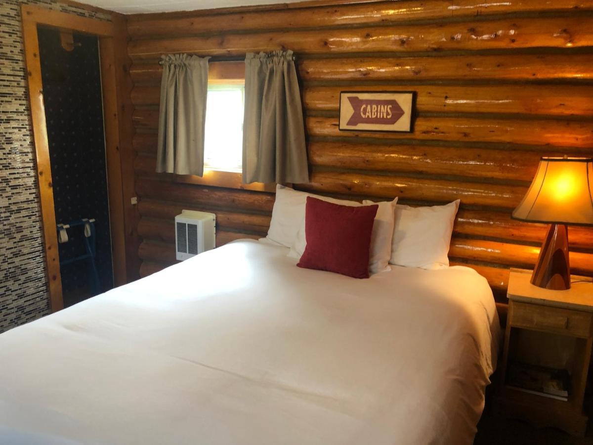 Sportsman'S Lodge Эннис Экстерьер фото